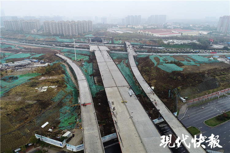 机场二通道雨花段二期图片