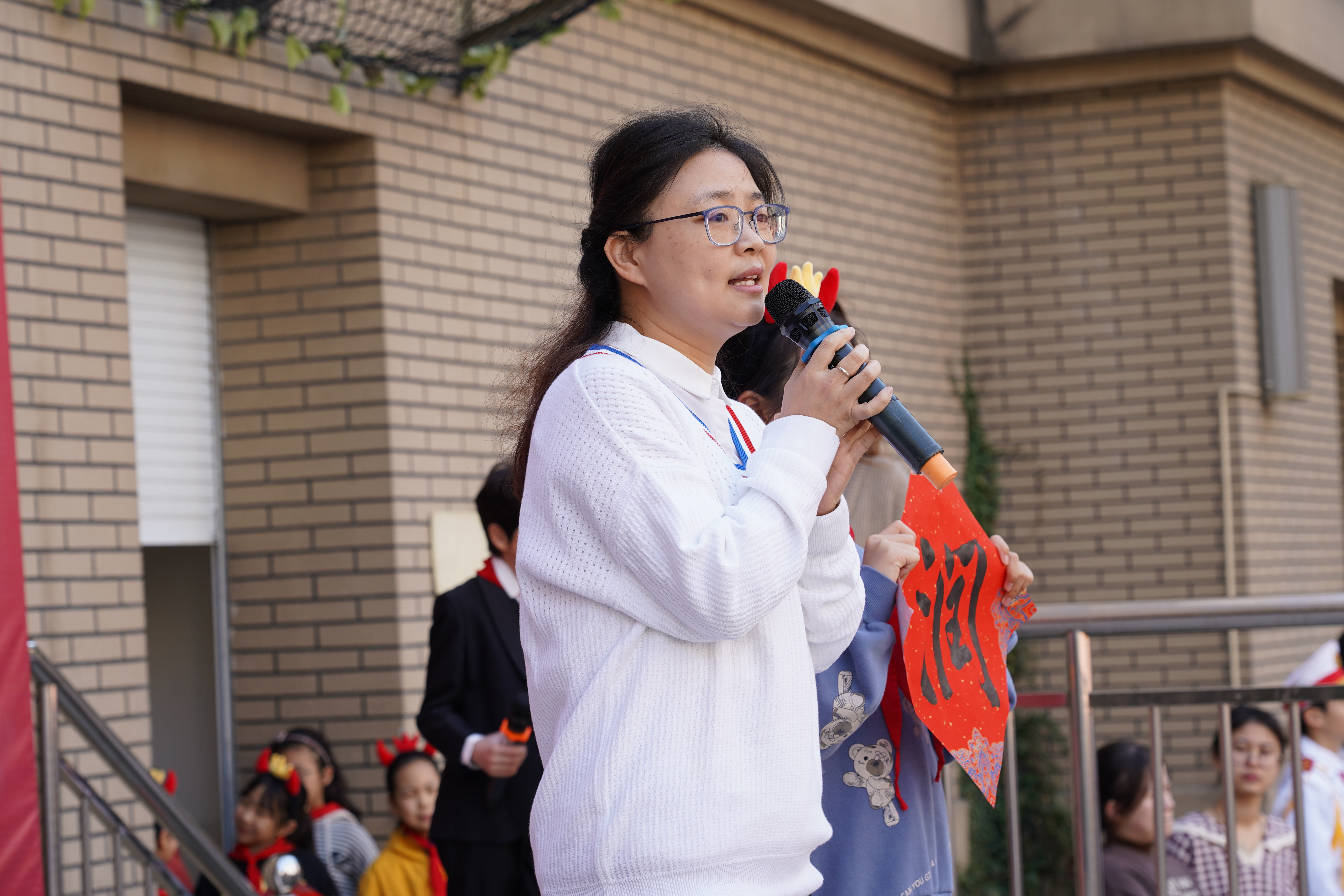 华润小学:爱就一个字