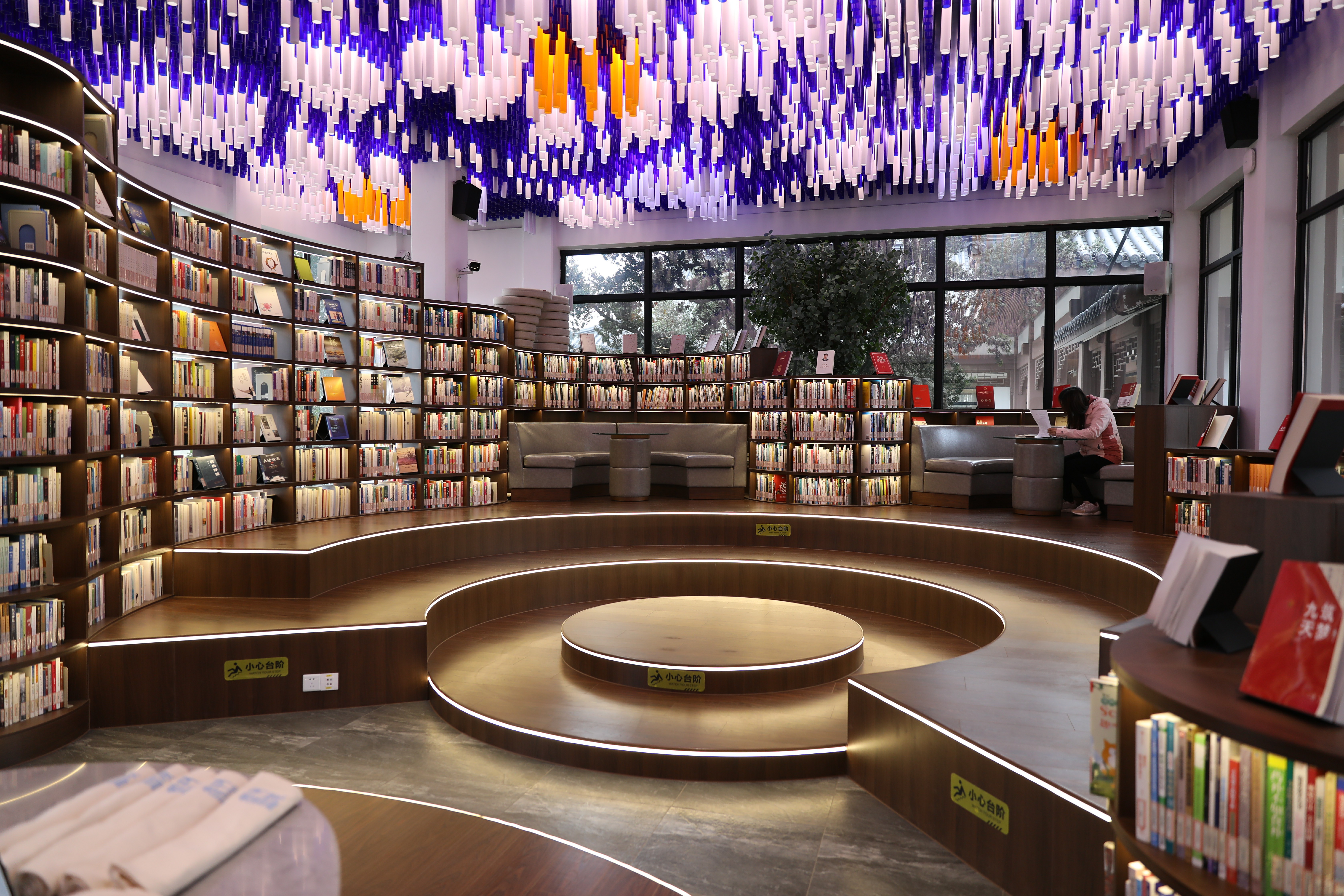 南通濠西书苑:闹中取静,为市民打造家门口的"书适"生活-现代快报网