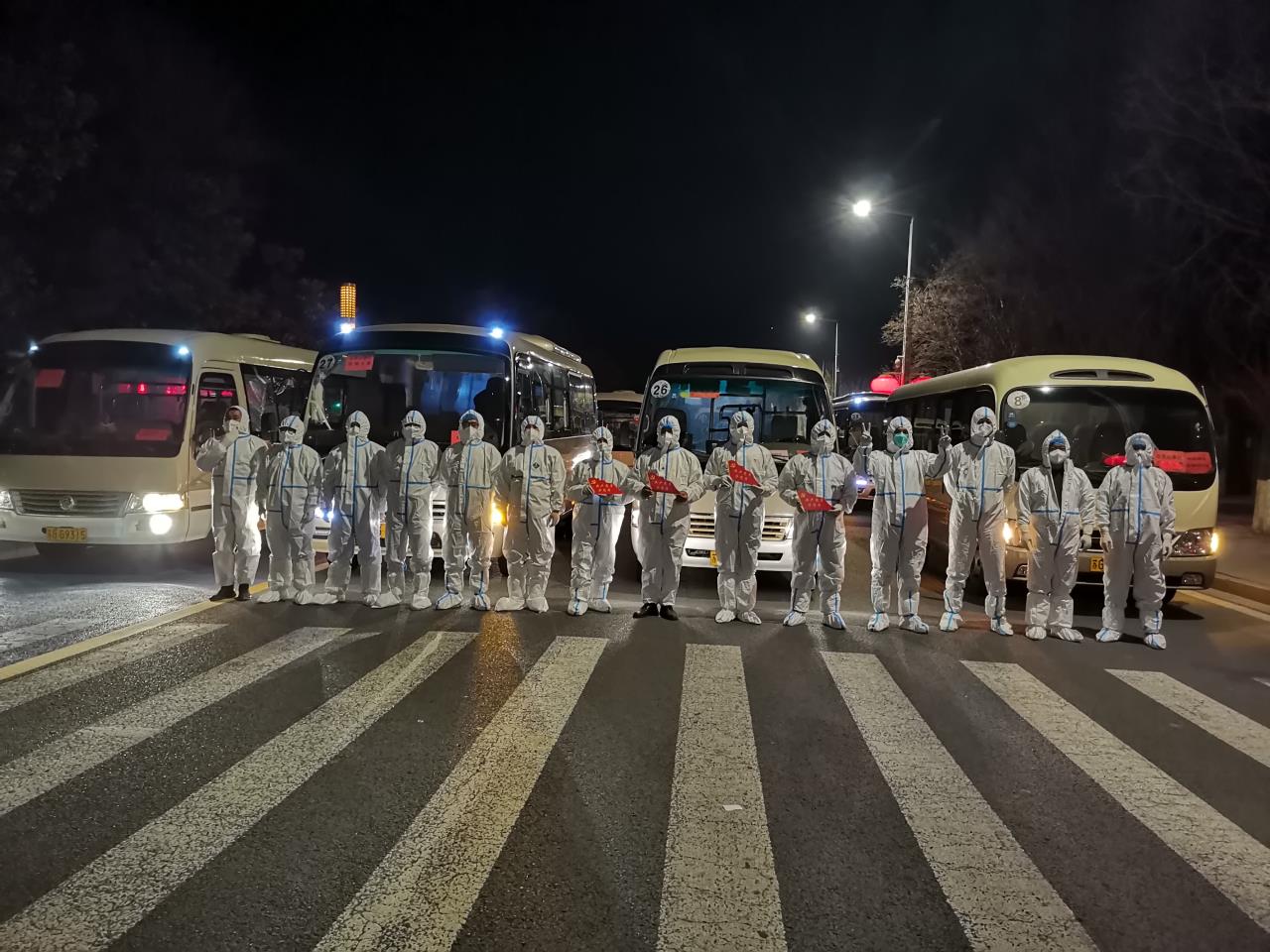 連雲港花果山景區支援車隊奔跑在抗疫最前線