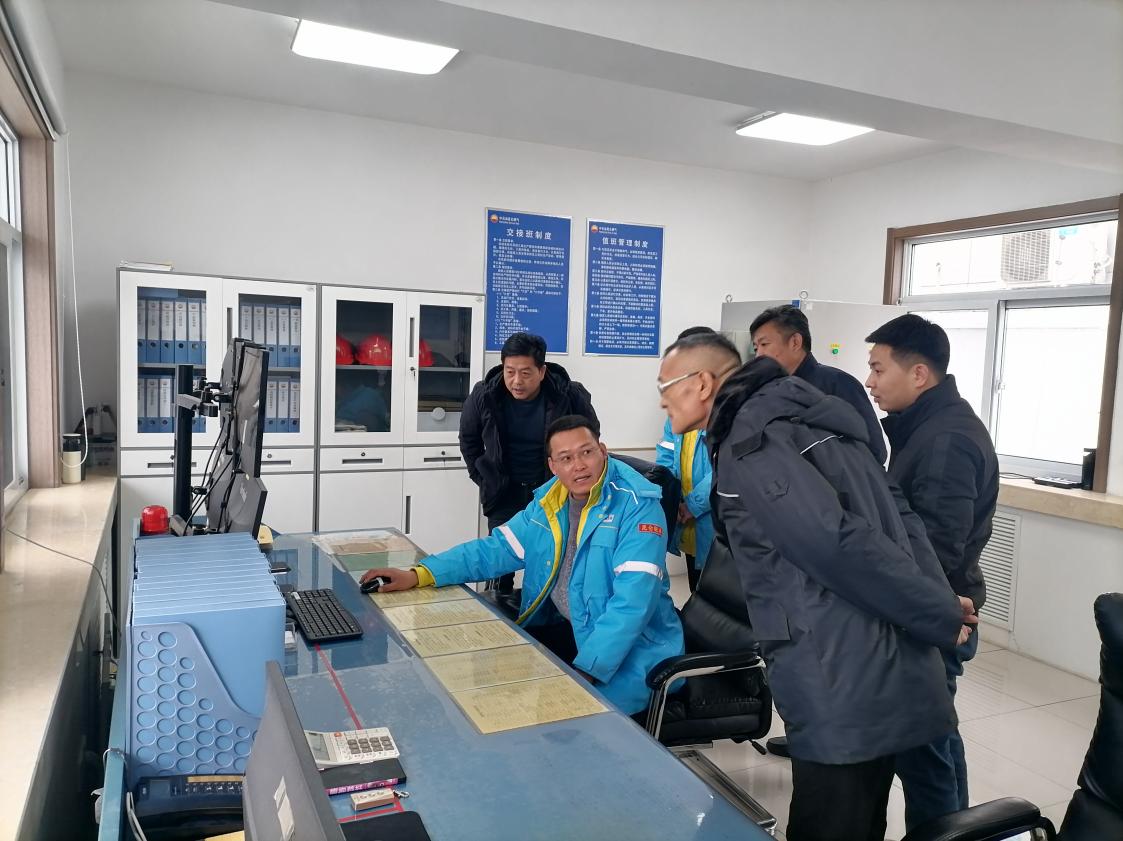 燃气,徐州昆仑lng应急储备站检查了解当前燃气设备运行,供应,人员值班