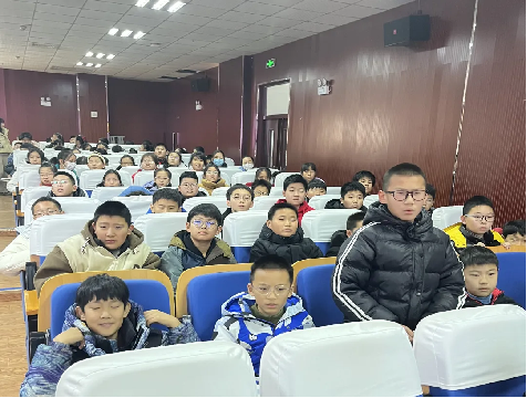 徐州市华润小学举办拒绝校园暴力主题讲座