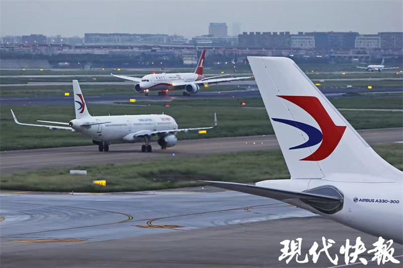 飞机航线查询系统 291910219ug7.jpg