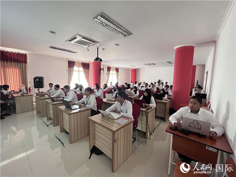 学习现场。人民网记者 张杰摄