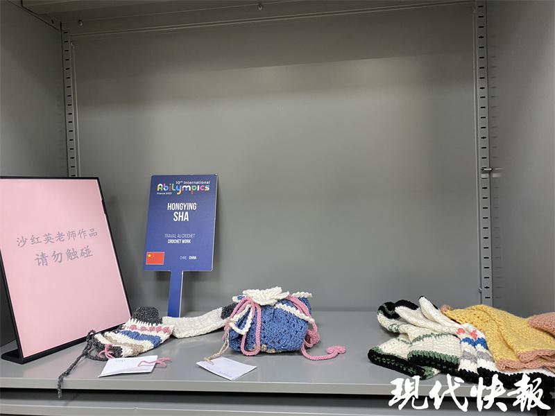 江南JN体育从小学钩针编织练成“无影手”苏州农村大妈两获国际大奖(图2)