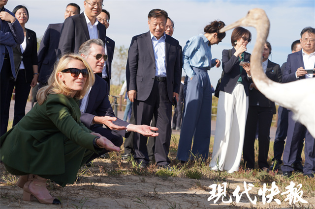 美国加州州长纽森到访江苏热情发出访问邀请