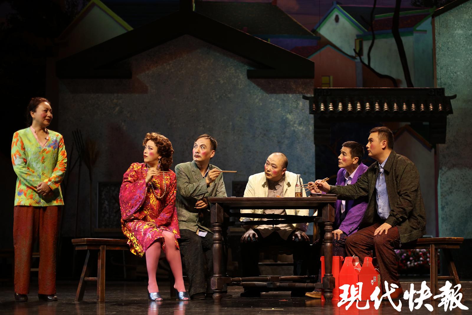 江苏有戏风靡靠它翻身靠它常州滑稽戏绕不开的一碗饭