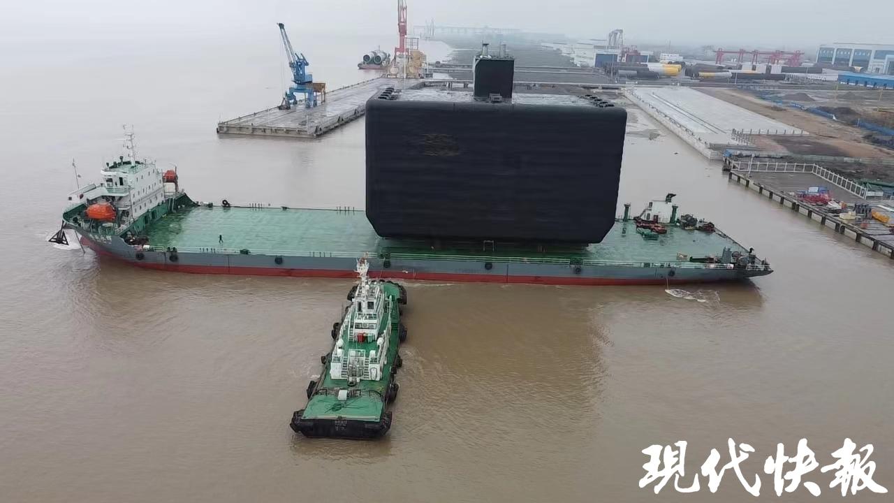 国内首制flng项目a型lpg液货舱从南通启东发运