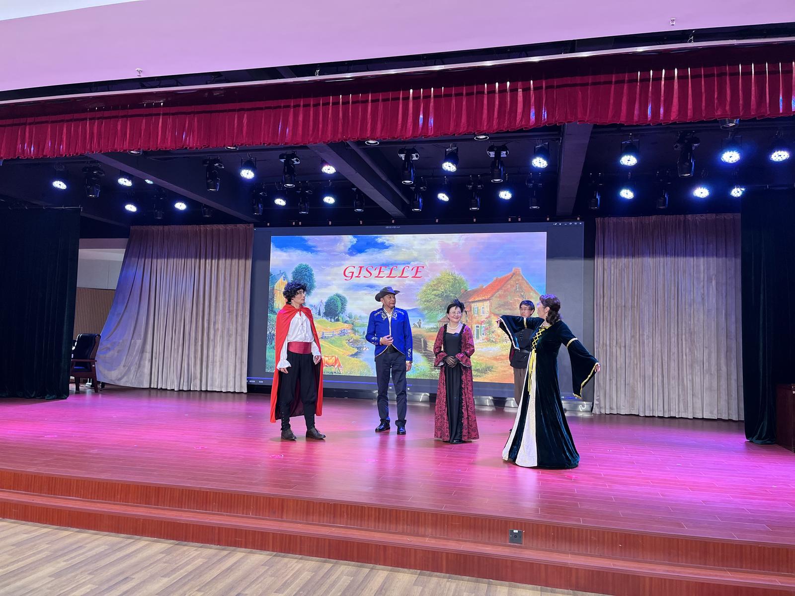 金陵老年大学首届读书节活动启动