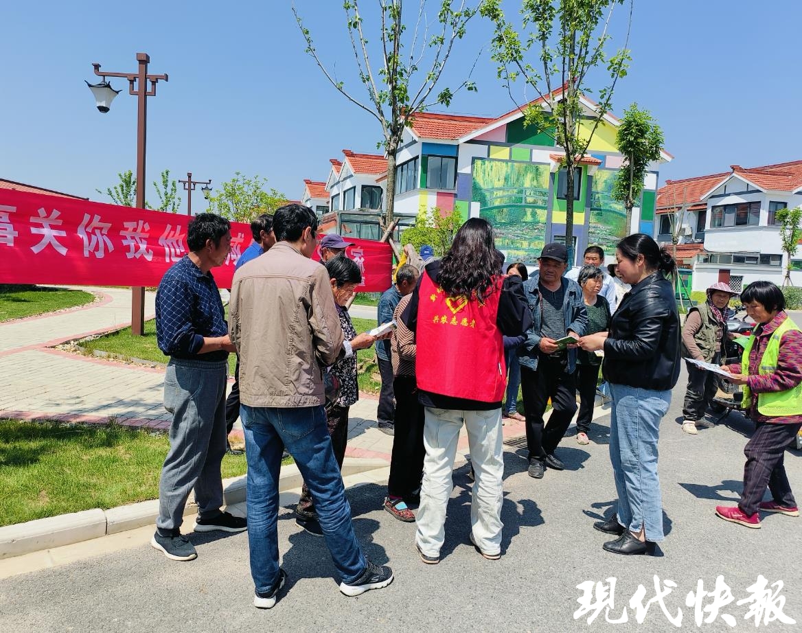 亭湖区黄尖镇开展防灾减灾宣传