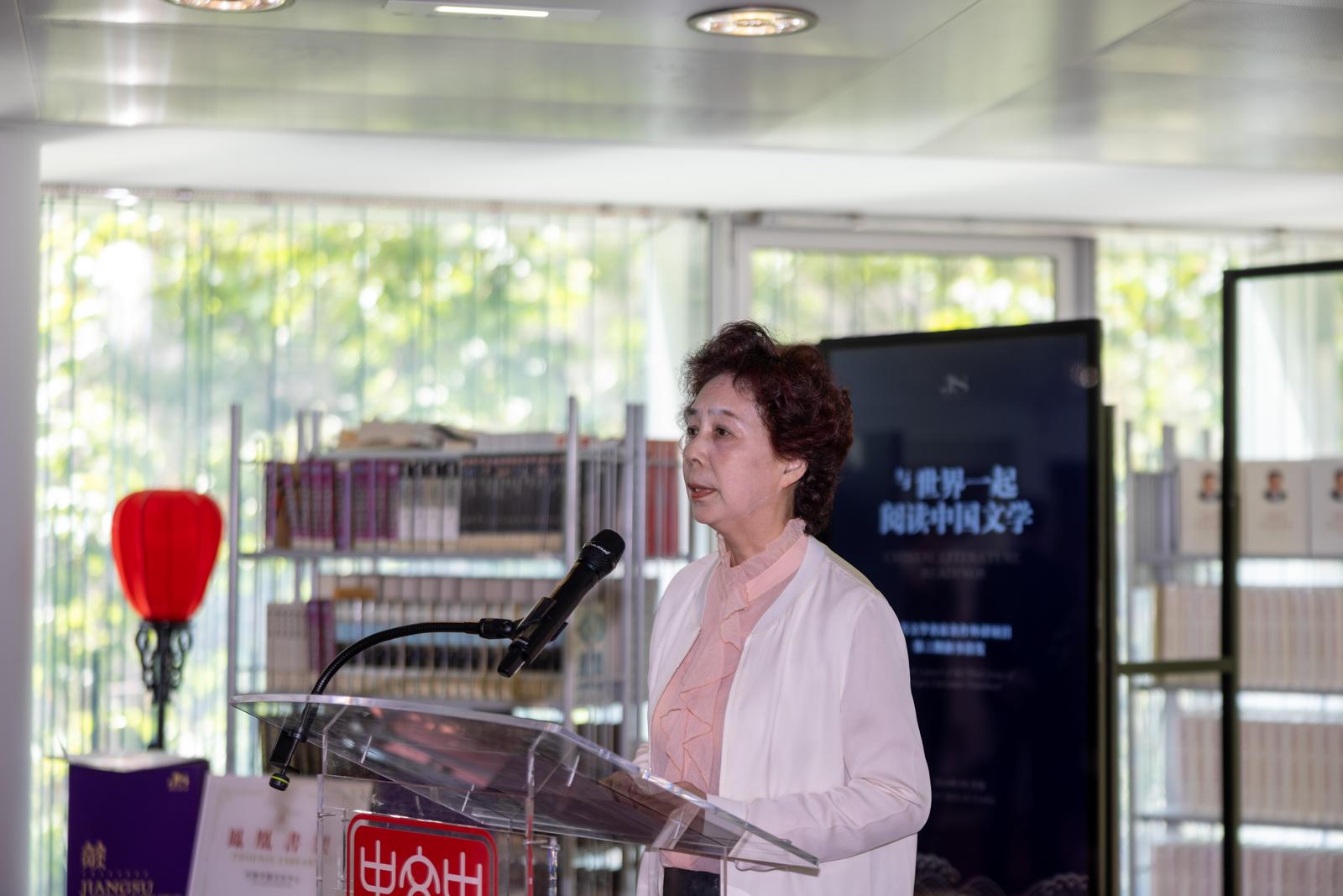 与凤凰一起阅读中国!