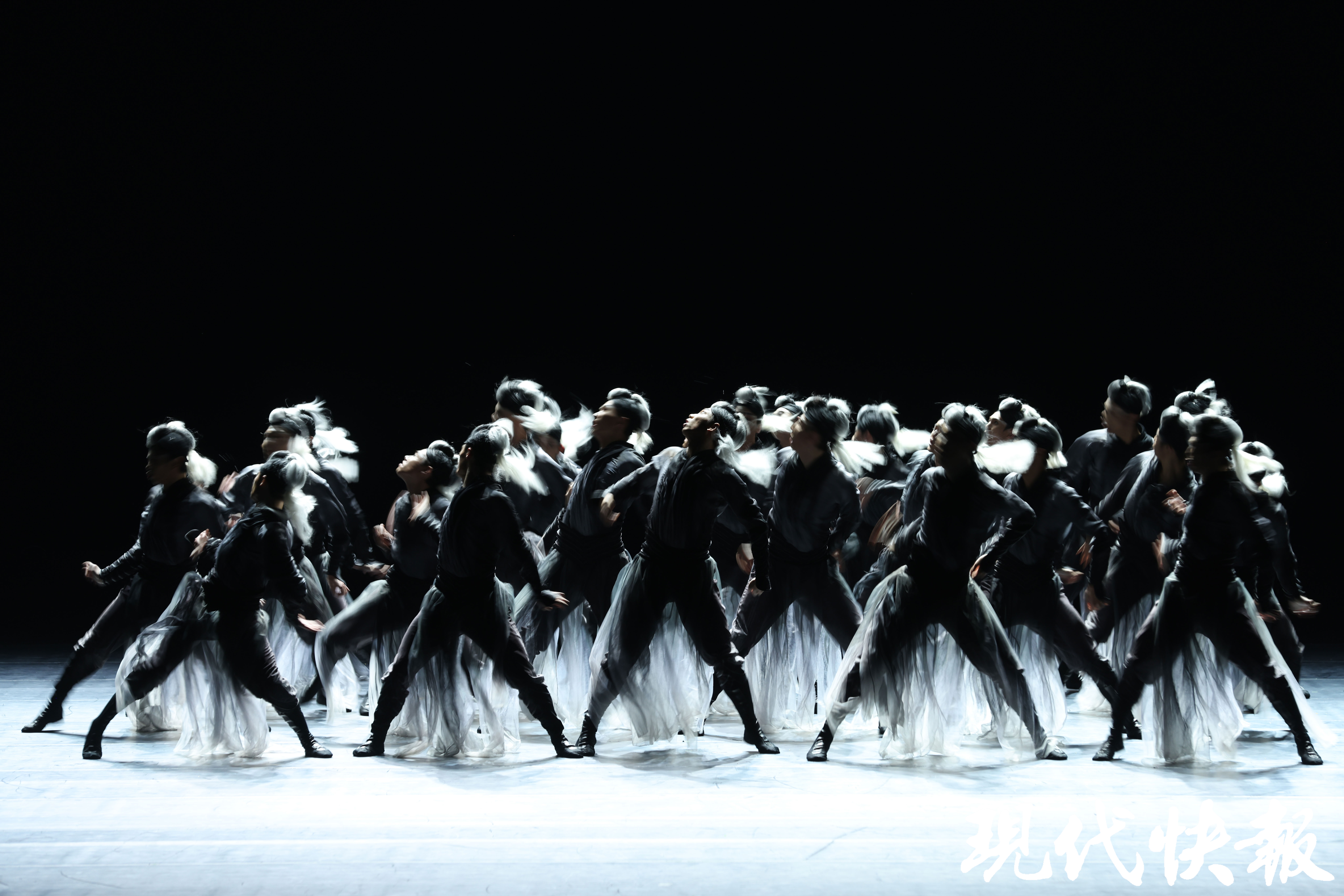 舞蹈精品汇集,第十三届中国舞蹈"荷花奖"颁奖典礼在南京举行