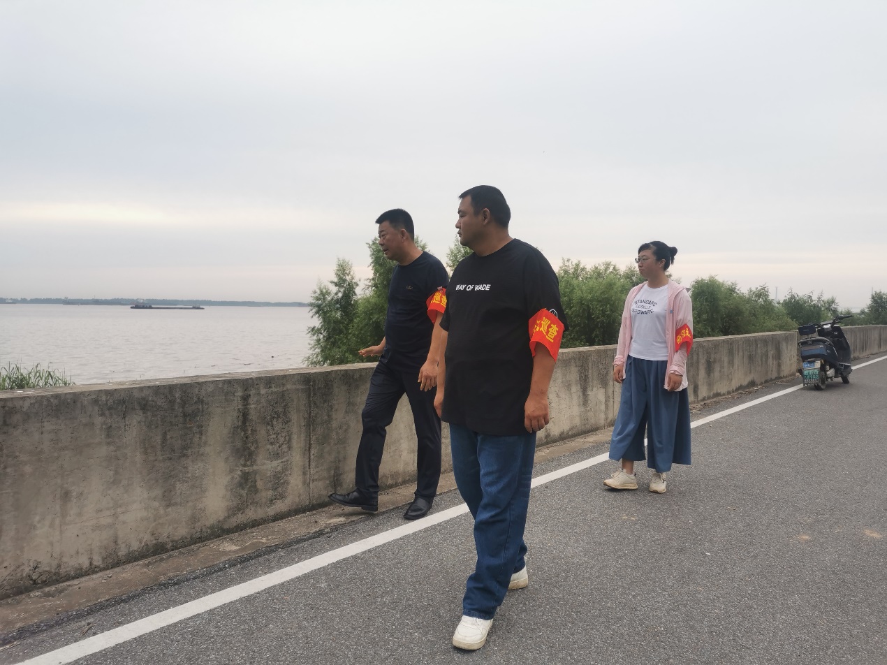 扬中市八桥镇:时刻绷紧"防汛弦" 筑牢汛期"安全堤"