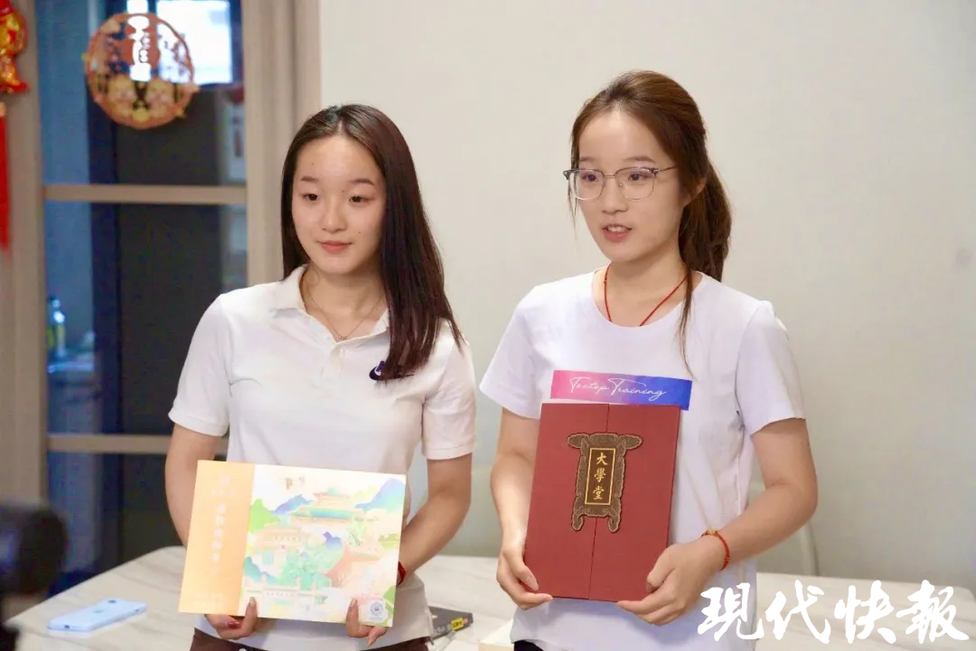 南通海门双胞胎考上985名校分数只相差7分