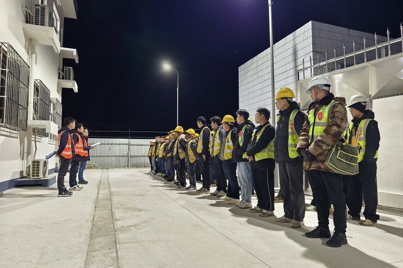 1765356739973009.jpg 施工前點名.jpg