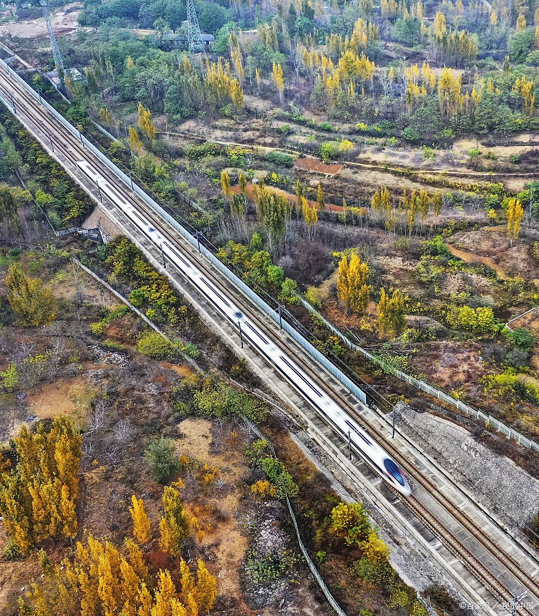 沪宁高铁已真正实现“公交化”通勤。